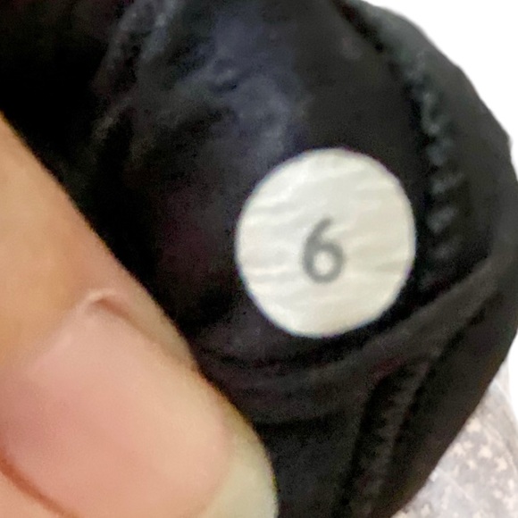 LULULEMON ATHLETICA Zip-Up Mesh Sports Bra Sz 6 - Picture 5 of 14